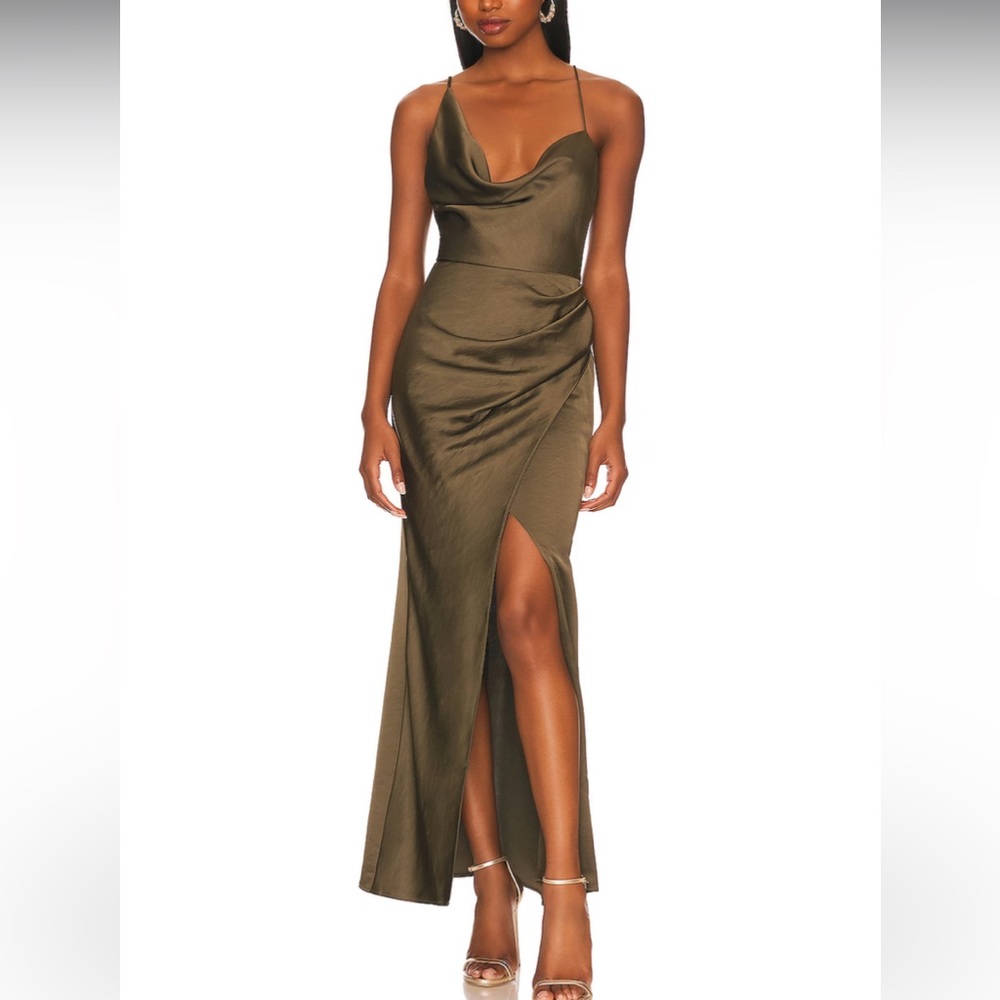 NWT Significant Other Aria gown in Midnight